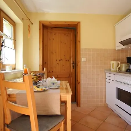 Ferienhaus Suedliche Boddenkueste * Bartelshagen (Vorpommern-Rugen)